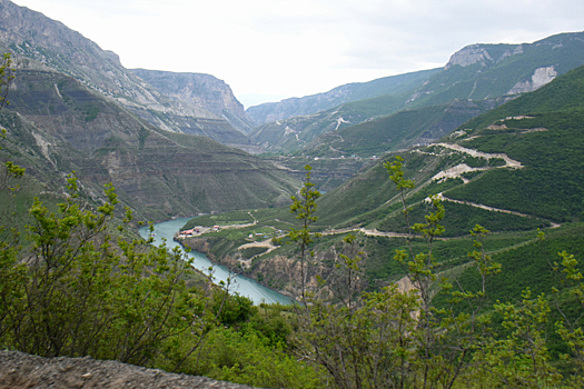 Сотрудник метеостанции на вершине остался один без еды и припасов