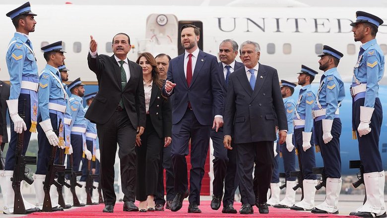 Bloomberg сообщил о связи переговоров с Ираном с выбором преемника Трампа