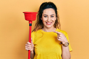 Как прочистить засор в раковине: 12 эффективных способов |