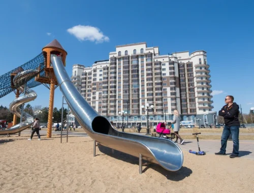 И близко не Москва: 20 городов РФ, где сейчас выгоднее всего покупать квартиру