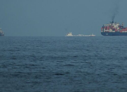 Компании США выступили против платы за проход через Ормузский пролив — Politico