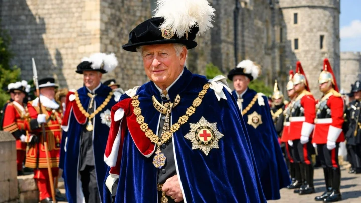 Король говорит: Британский монарх призвал Конгресс США к войне с Россией