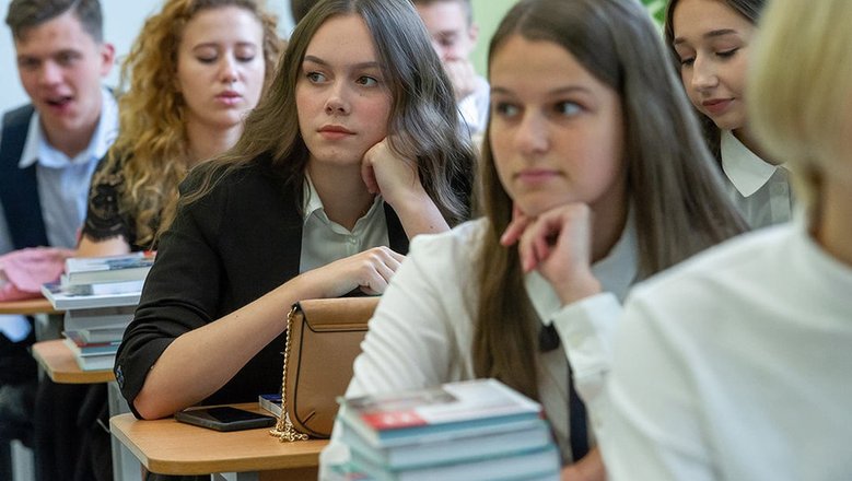 Россияне хотят покупать дополнительные баллы на ЕГЭ: вот сколько готовы заплатить