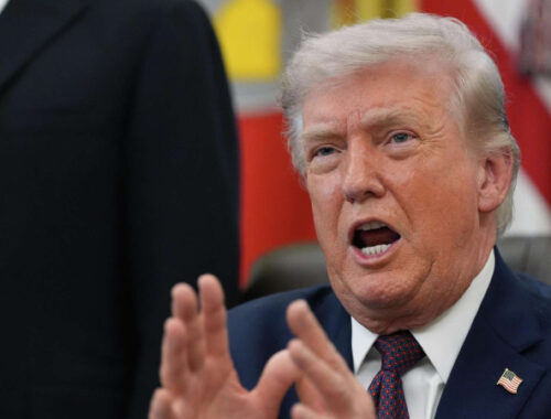 Трамп: Вашингтон продолжает попытки урегулирования на Украине