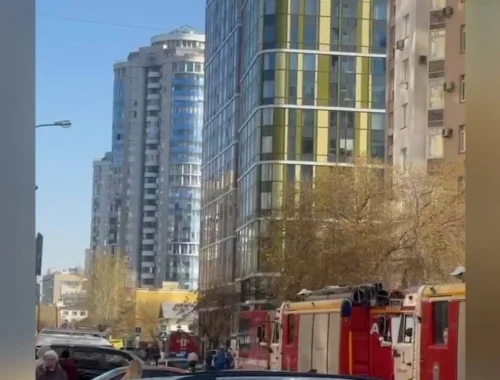 В Екатеринбурге жителям пострадавшего дома предложили размещение в ПВР