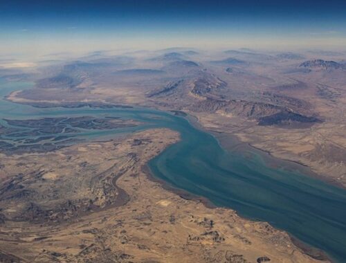 ВМС КСИР заявили, что будут пресекать проход военных судов через Ормуз