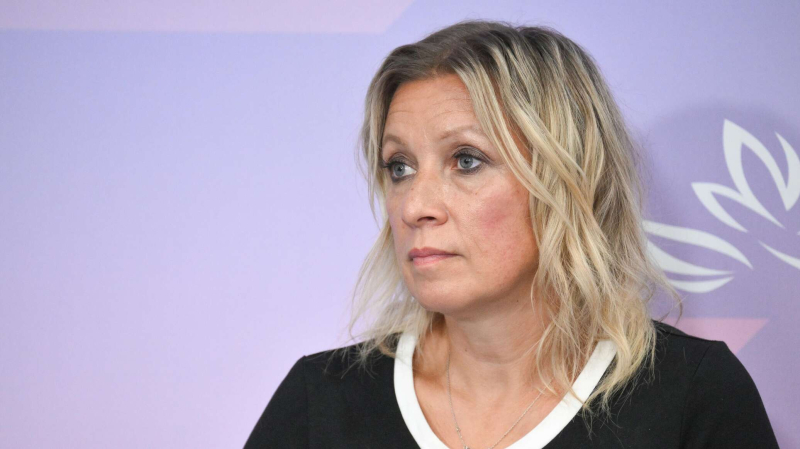 Захарова назвала посещение Джонсоном позиций ВСУ пиаром на костях