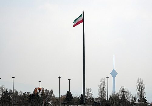 Спикер парламента Ирана заявил о провале операции США «Доверяй мне, бро»