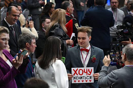 Пригласивший Путина на свадьбу журналист женится в июле