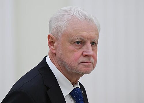 Миронов предложил давать молодоженам оплачиваемый отпуск Миронов предложил давать молодоженам оплачиваемый отпуск