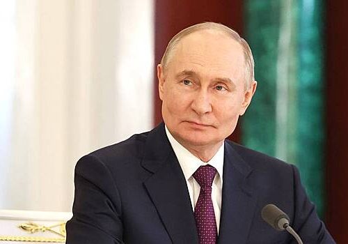 Путин принял отставку главы Дагестана Меликова