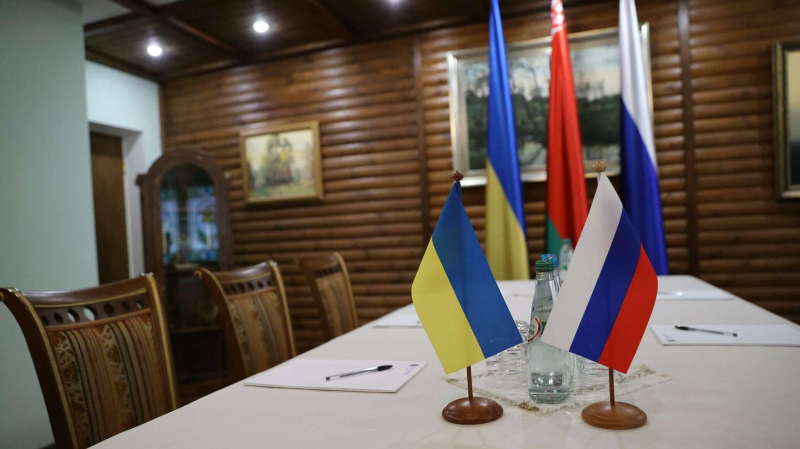 Слишком сложная тема – Песков о прогрессе мирного урегулирования на Украине
