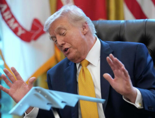 Трамп предрек США катастрофу, если его преемником станет неправильный человек