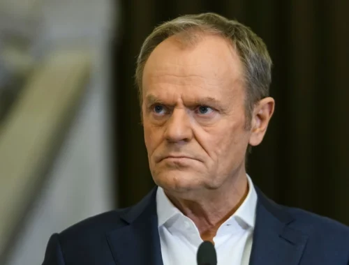 Туск допустил «решительный ответ» НАТО на обострение конфликта на Украине Туск допустил «решительный ответ» НАТО на обострение конфликта на Украине