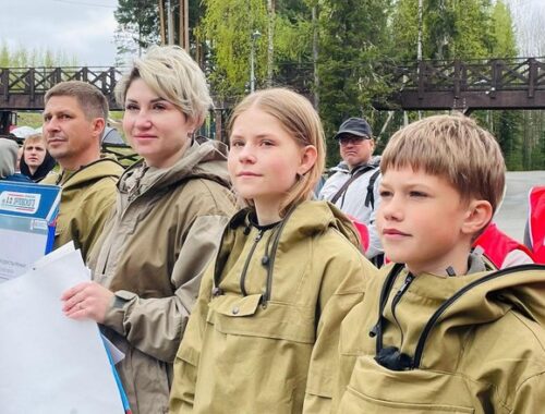 В Нягани прошел муниципальный этап Всероссийской игры «Семейная зарница»