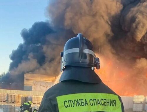 В Ульяновске ликвидировали открытое горение в здании рядом с ТЭЦ-2