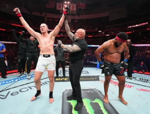 Волков на турнире UFC 328 одержав 40-ю победу в ММА, перебив Кортеса-Акосту