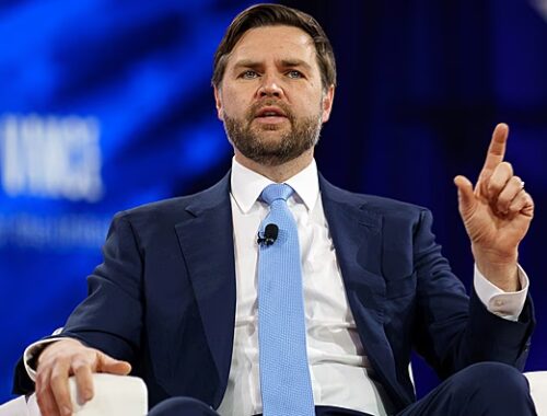 Вэнс сделал заявление о сделке США и Ирана