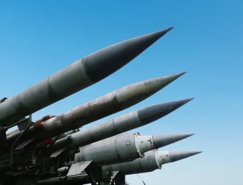 Армия обороны Израиля нанесла ответные удары по Ирану Армия обороны Израиля нанесла ответные удары по Ирану