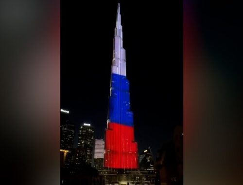 Бурдж-Халифа засияла цветами российского флага в День России