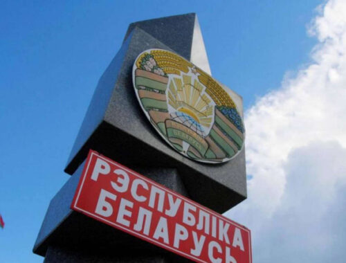 Лавров назвал хамством требования Зеленского «навести порядок» в Беларуси Лавров назвал хамством требования Зеленского «навести порядок» в Беларуси