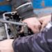 Как приварить сломанный поворотный кулак к мосту автомобиля УАЗ