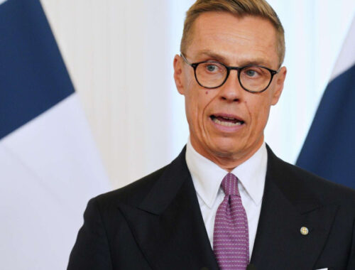 Президент Финляндии утвердил поправки, разрешающие ввоз ядерного оружия