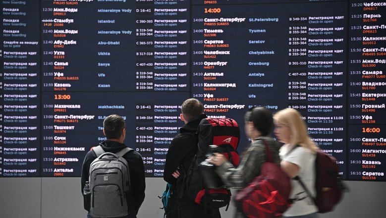 Smartavia: пассажиры Boeing 737−800 вылетят в Архангельск в 01:30 мск