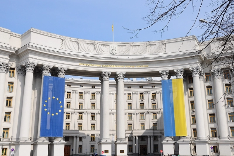 СВР заявила о ложных обещаниях ЕС украинцам