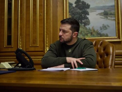 Европарламент осудил Зеленского: Оскорбляет Польшу