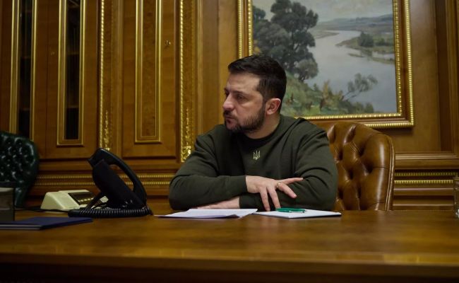 Европарламент осудил Зеленского: Оскорбляет Польшу