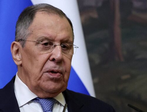Лавров назвал причину отказа Украины от мирных инициатив США
