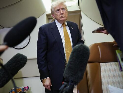 NYT сообщила о вызове журналистов в суд из-за материала о самолете Трампа