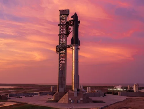 С одной помаркой: в SpaceX провели 13-е испытание сверхмощной ракеты Starship (видео)