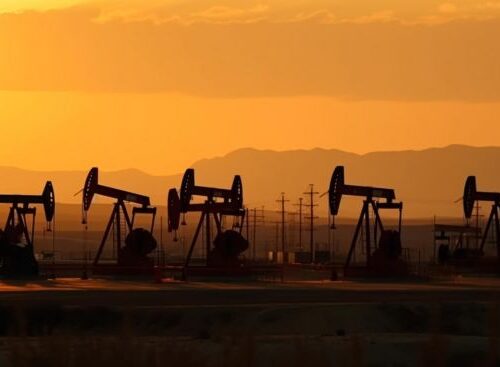 Цена нефти Brent превысила 88 долларов за баррель впервые с конца июля
