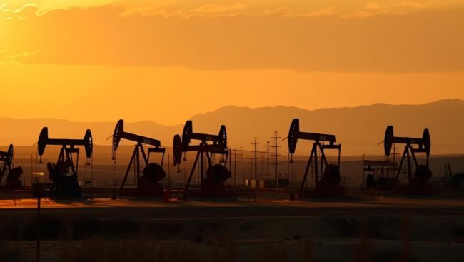 Цена нефти Brent превысила 88 долларов за баррель впервые с конца июля