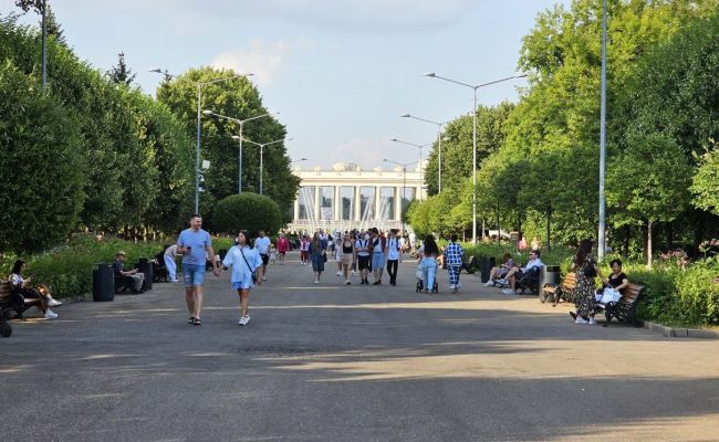 Гидрометцентр: 10 августа в Москве до +27 градусов, без осадков