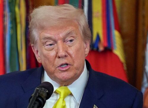 Он точно про газоны? СМИ США пишут о любви Дональда Трампа к траве