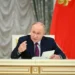 Путин назвал россиян носителями генетического кода победителя
