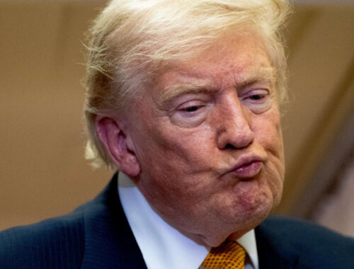 СМИ: Трамп ни исключает завершение конфликта с Ираном без ядерной сделки