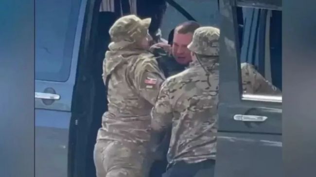«Упал со второго этажа»: украинец погиб спустя два дня после мобилизации